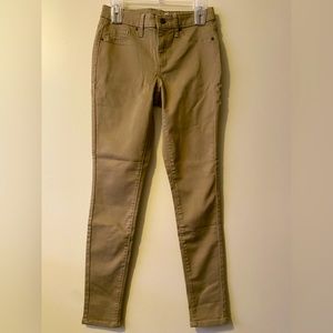 Women’s Universal Thread Skinny Kaki Pants Size 2/26 R